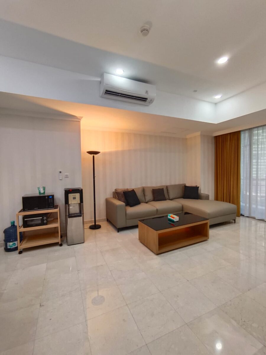 For Rent Apartment Sudirman Mansion 3BR