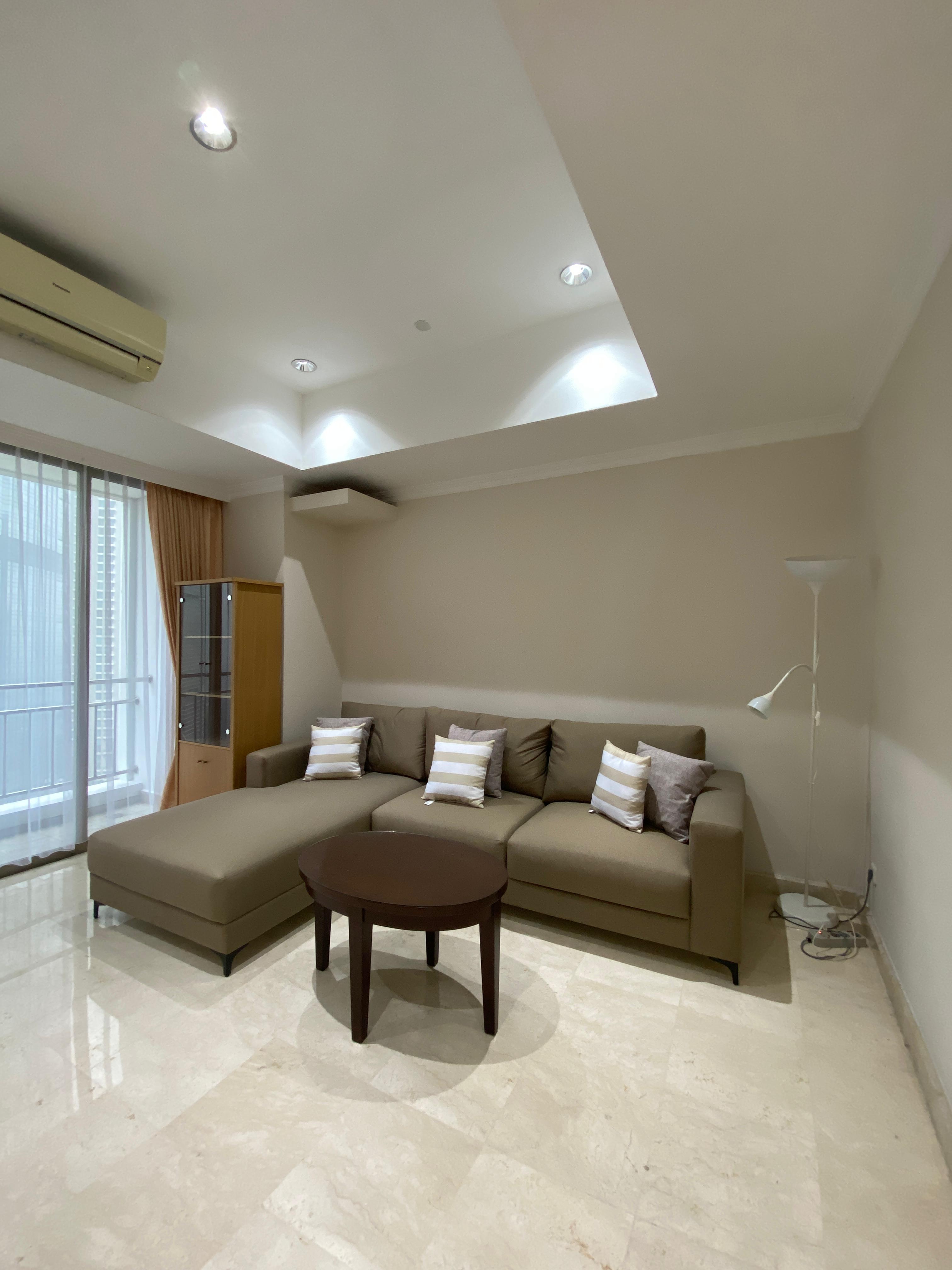 For Rent Apartement Sudirman Mansion 2BR
